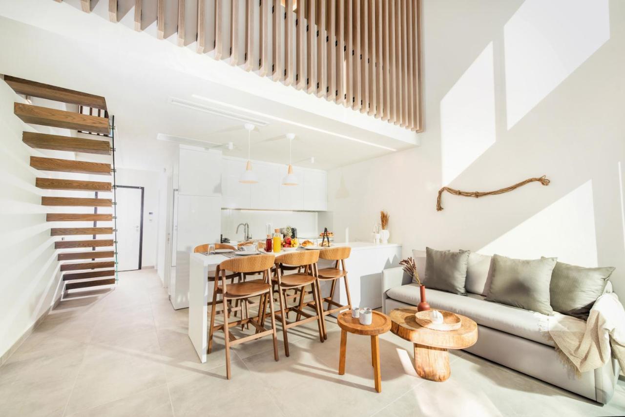 Serene Seafront Villas Néa Iráklia Eksteriør bilde